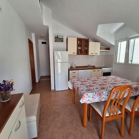 Donje Selo na Šolti Apartment Zalo מראה חיצוני תמונה