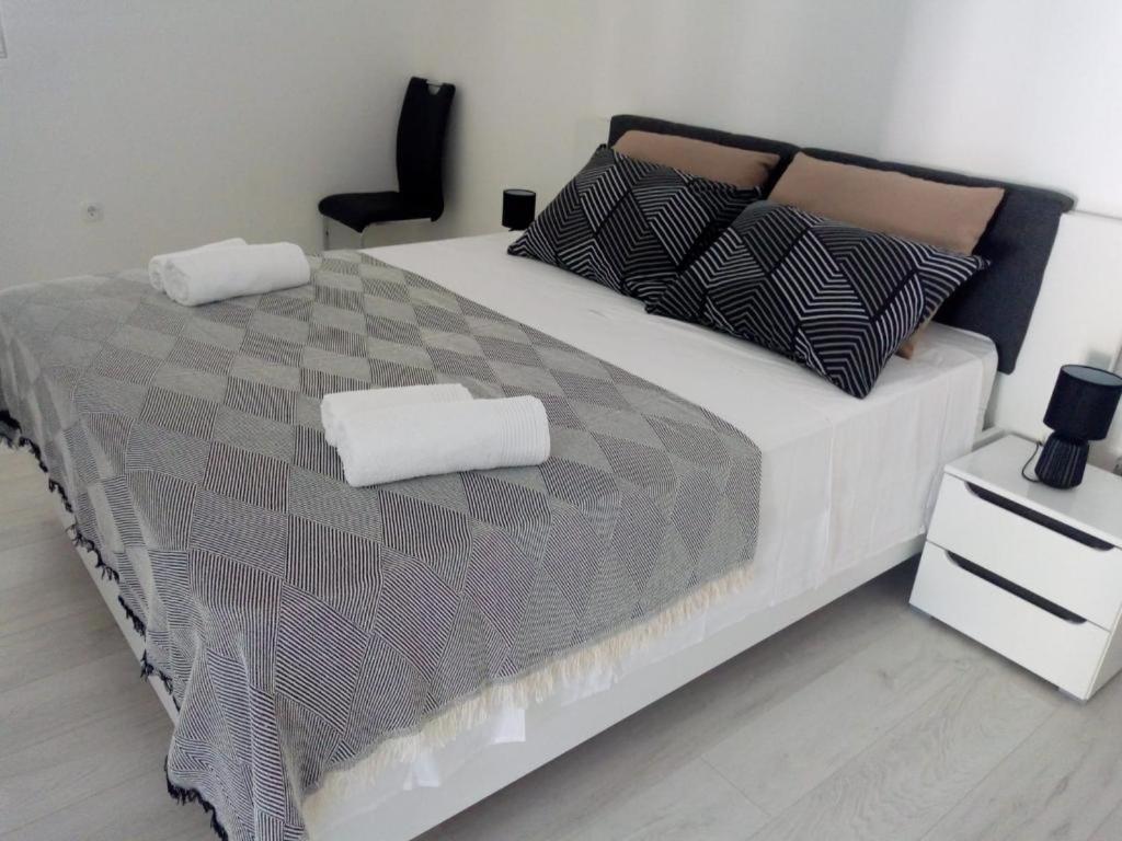 Donje Selo na Šolti Apartment Zalo מראה חיצוני תמונה