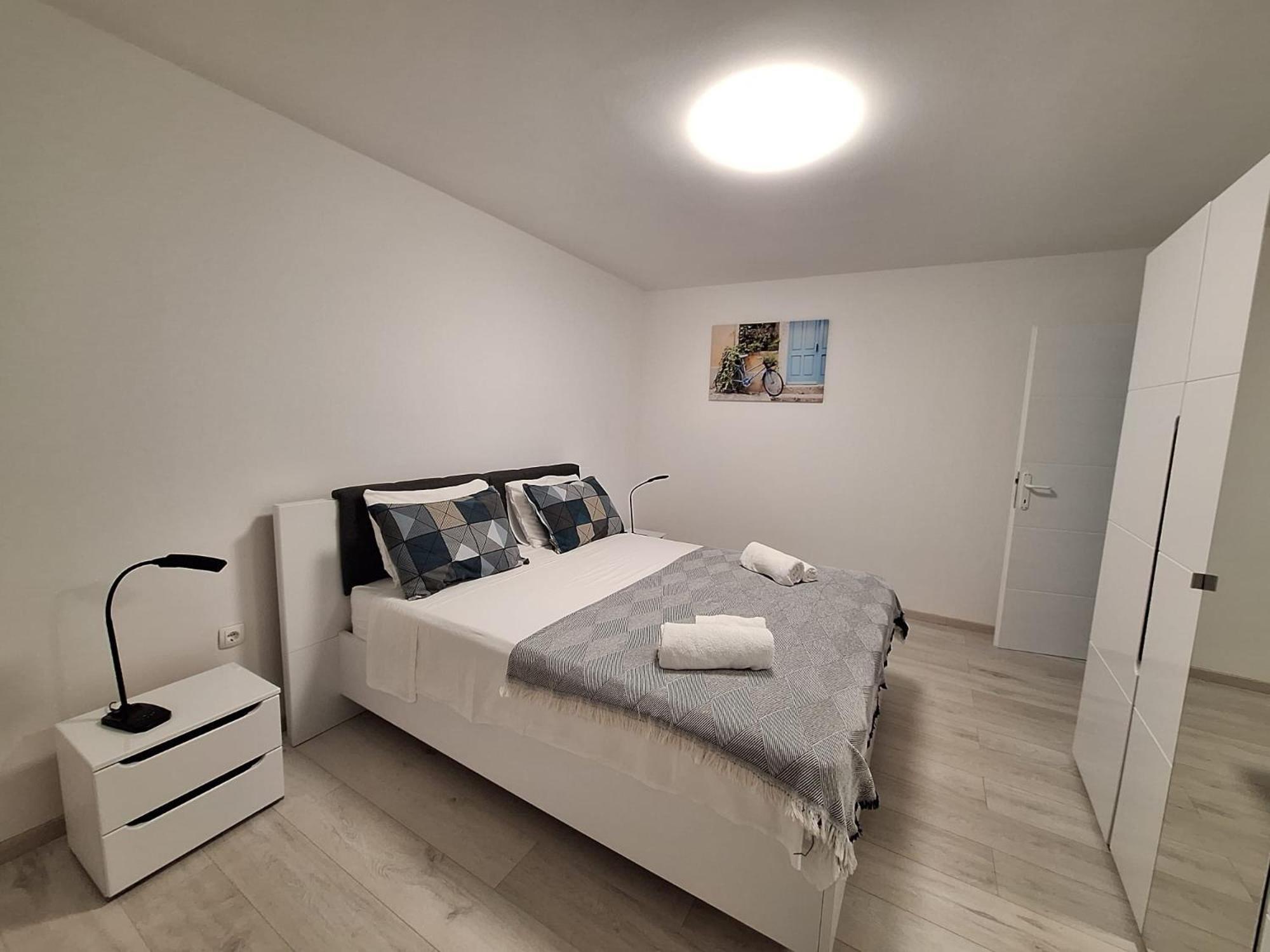 Donje Selo na Šolti Apartment Zalo מראה חיצוני תמונה