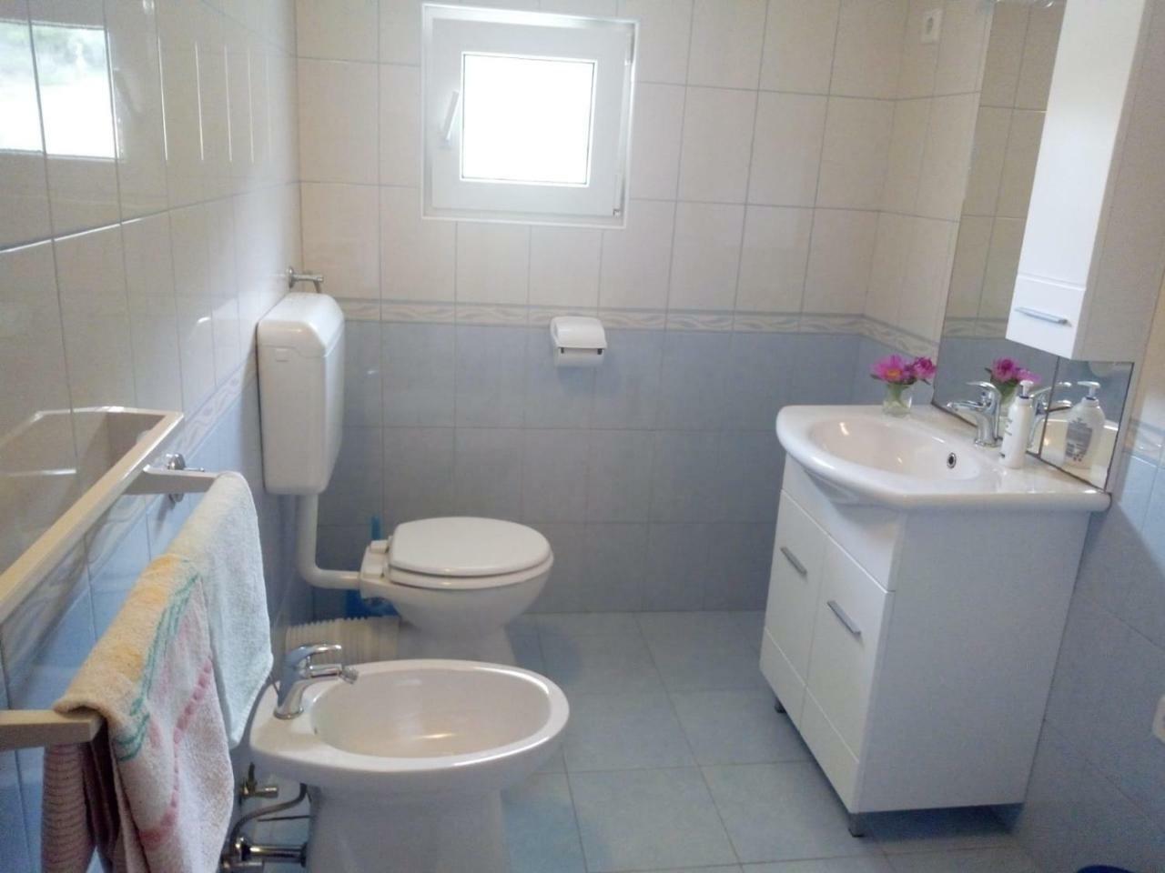 Donje Selo na Šolti Apartment Zalo מראה חיצוני תמונה