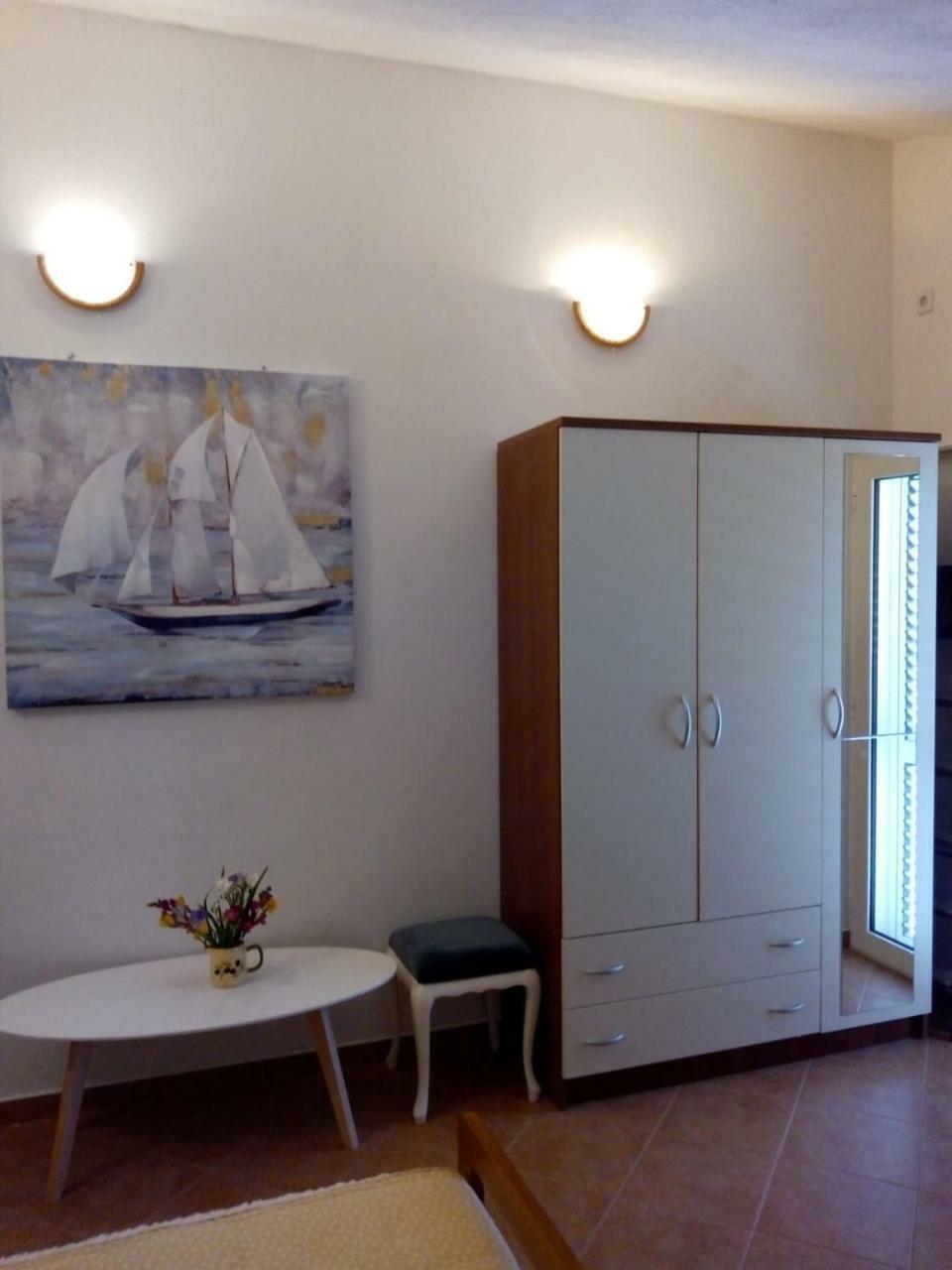 Donje Selo na Šolti Apartment Zalo מראה חיצוני תמונה